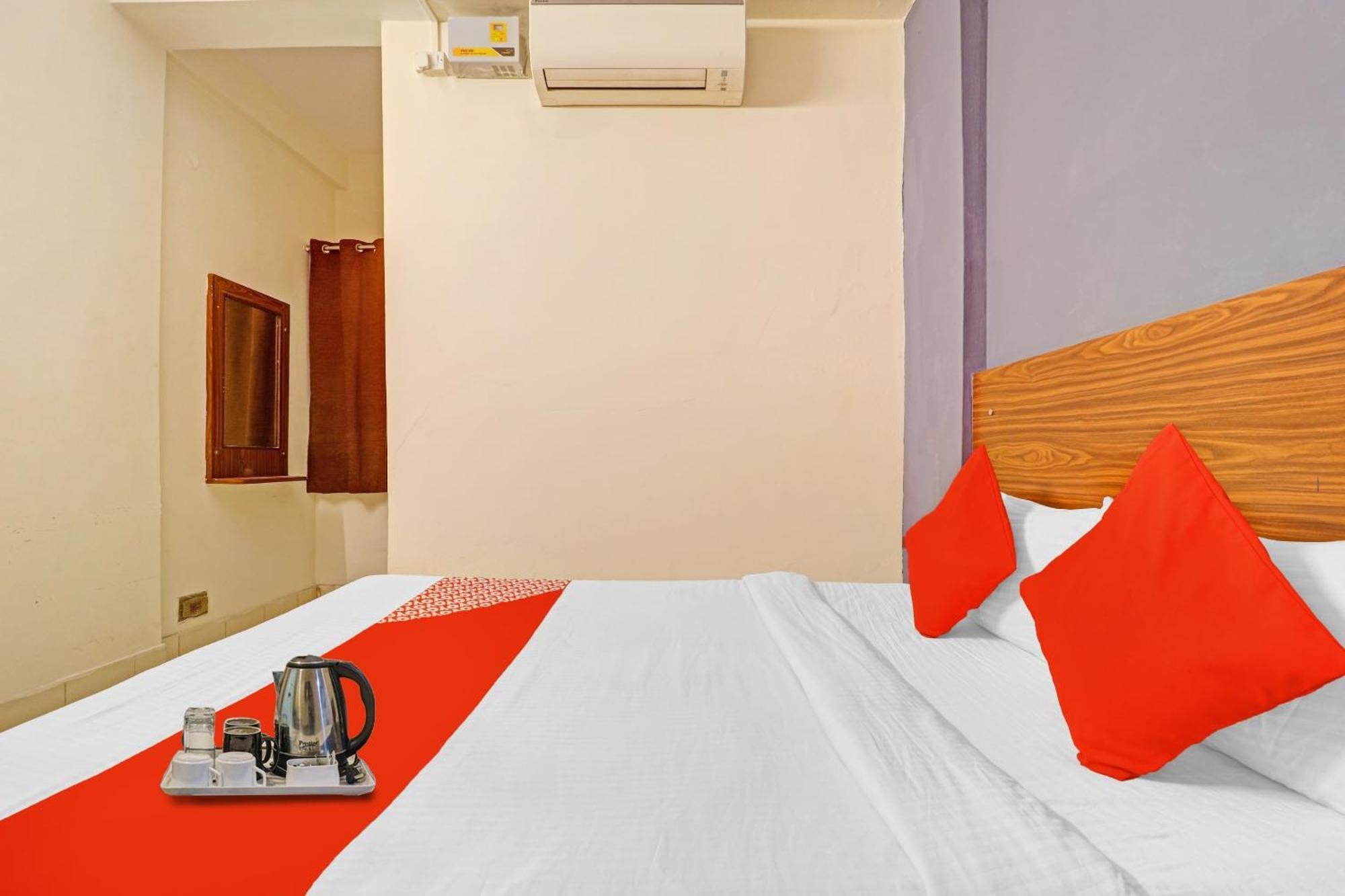 Collection O Paradise Circle Hyderabad Exterior photo