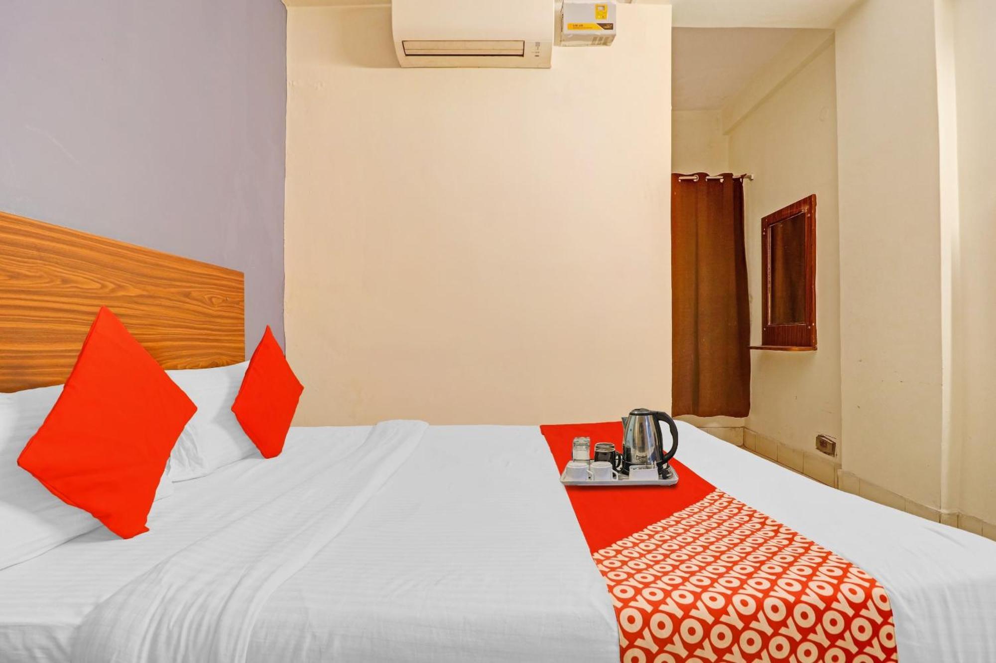 Collection O Paradise Circle Hyderabad Exterior photo