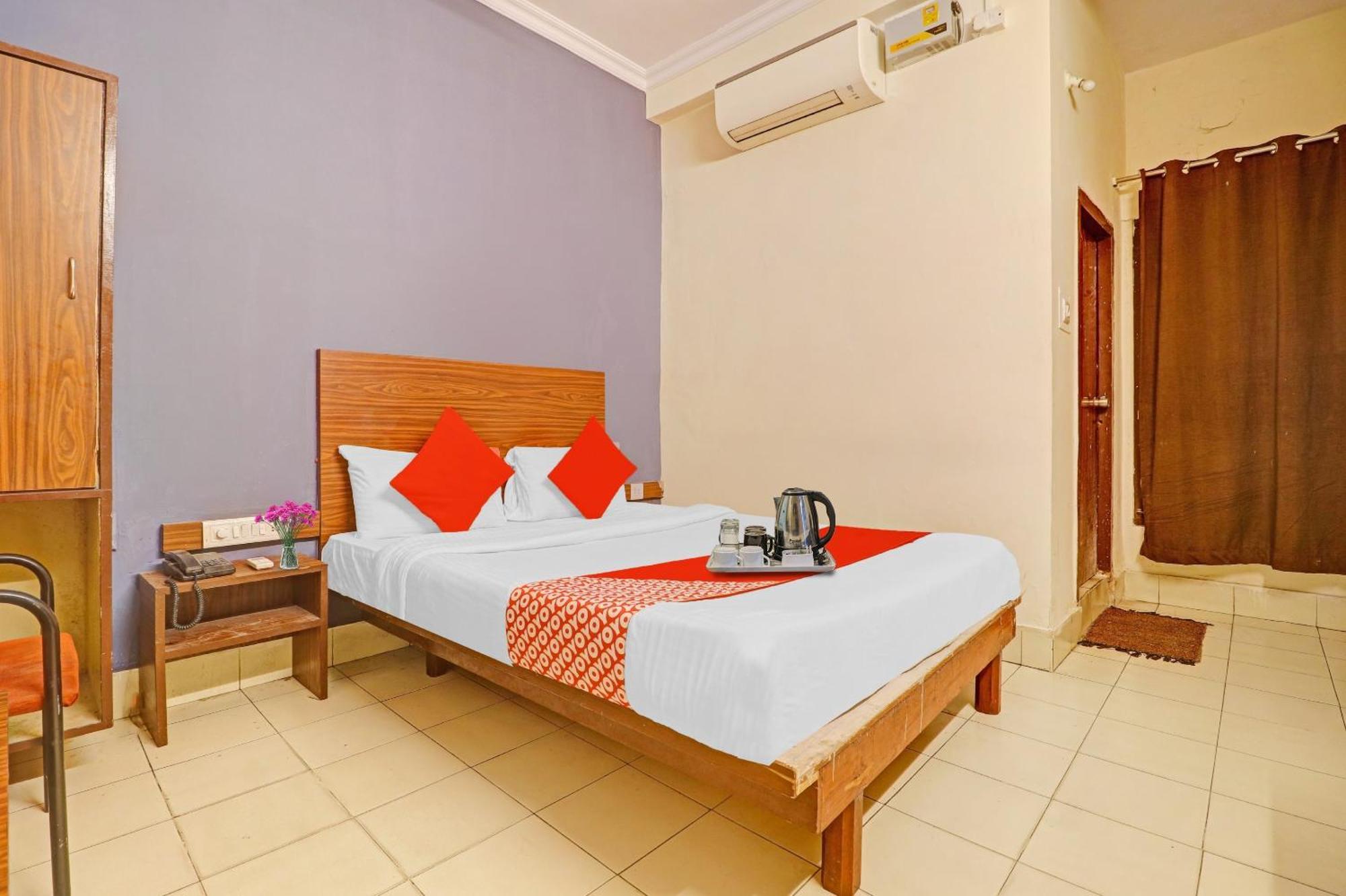 Collection O Paradise Circle Hyderabad Exterior photo