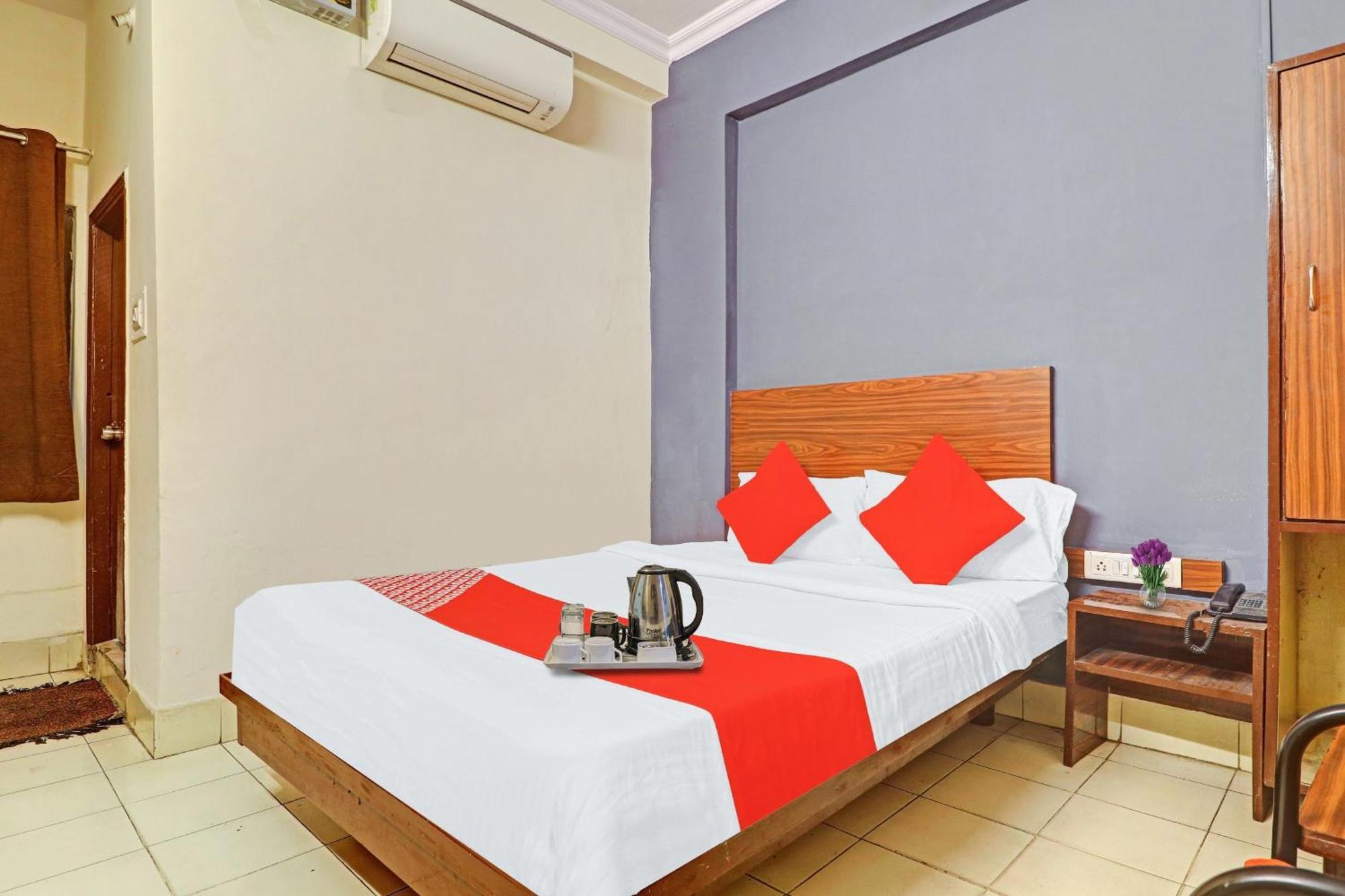 Collection O Paradise Circle Hyderabad Exterior photo